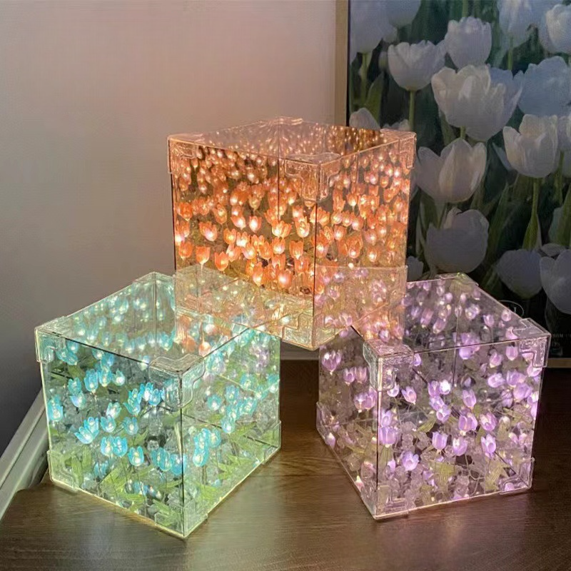 Magic Tulip Cube